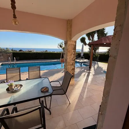 Vila 4-bedroom With Private Pool & Citrus Garden